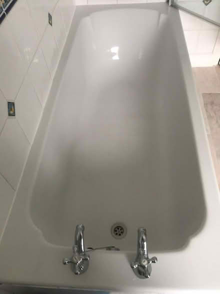 Photo of free Acrylic bath and chrome taps (Little Kingshill HP16) #1