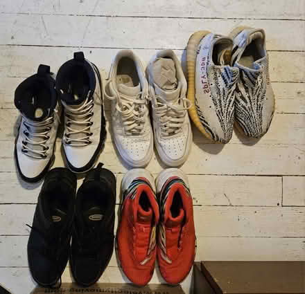 Photo of free Men's sneakers (Longwood, Bronx) #1