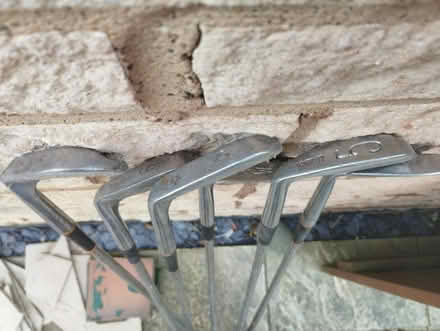 Photo of free Six golf clubs (Thorney Leys OX28) #2