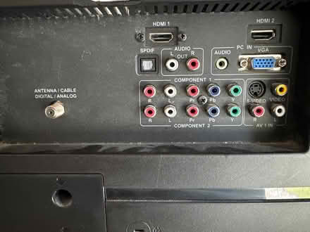 Photo of free 36” Insignia TV (nw gainesville) #4