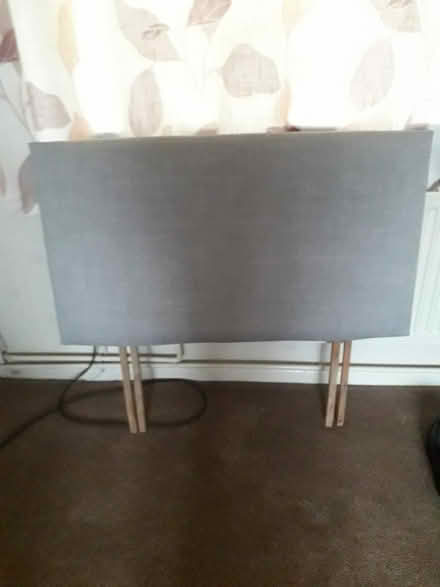 Photo of free Single headboard (Goose Green WN3) #1