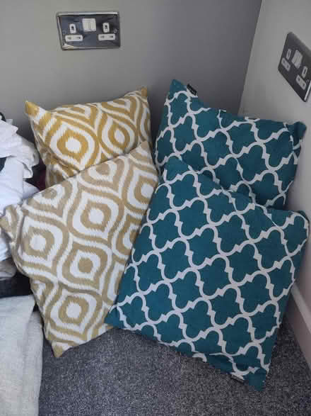 Photo of free Yellow and teal cushion (RH19) #1