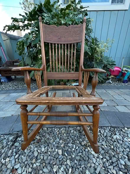 Photo of free Vintage rocking chair needs repair (Rohnert Park G Section) #1