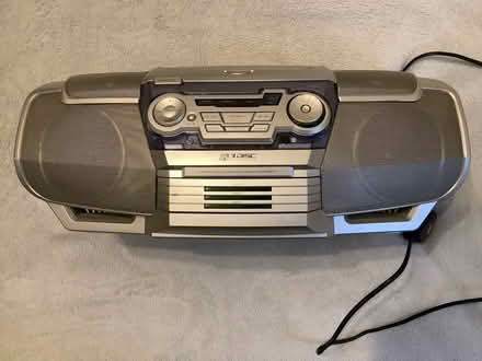 Photo of free Music system, NOT WORKING (Streatham Hill, SW2,) #2