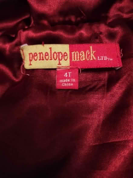 Photo of free Girls coat - broken zip (Castle MK40) #1