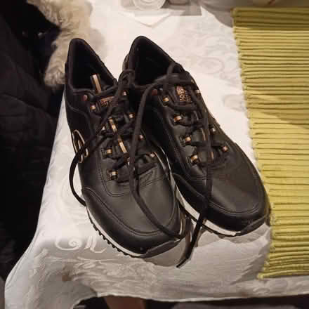 Photo of free Sketchers shoes (Meadowcroft SN2) #1