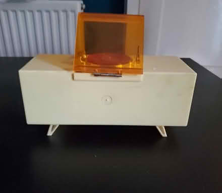 Photo of free 1960s Jewellery Box Needs Repairing (Taunton) #2