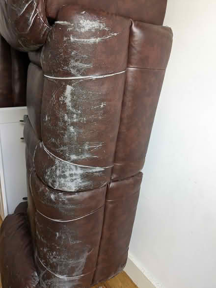 Photo of free 2 seater recliner sofa (Oxford OX3) #3