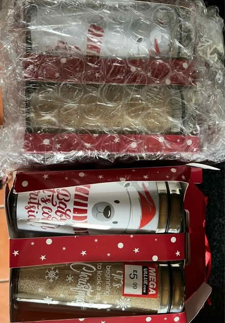 Photo of free Christmas travel mugs x4 (WV11) #1
