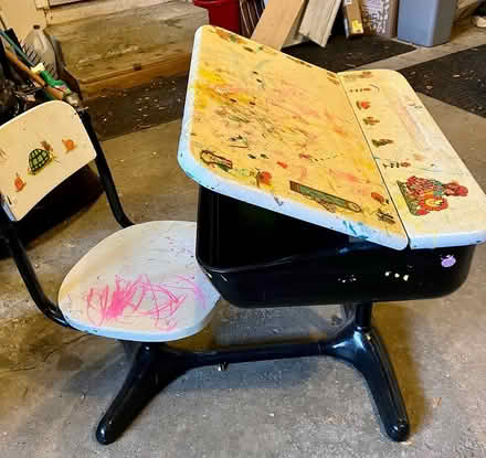 Photo of free Child's school desk (southeast Oakville) #2