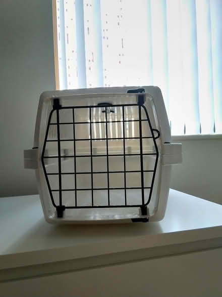 Photo of free Pet Carrier (Cardiff CF10) #1