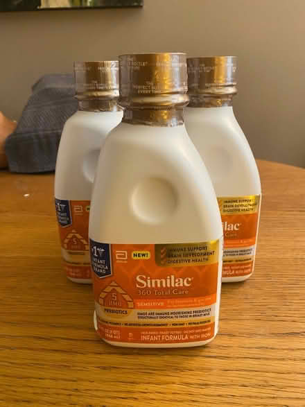 Photo of free Baby formula (Financial District 10005) #1