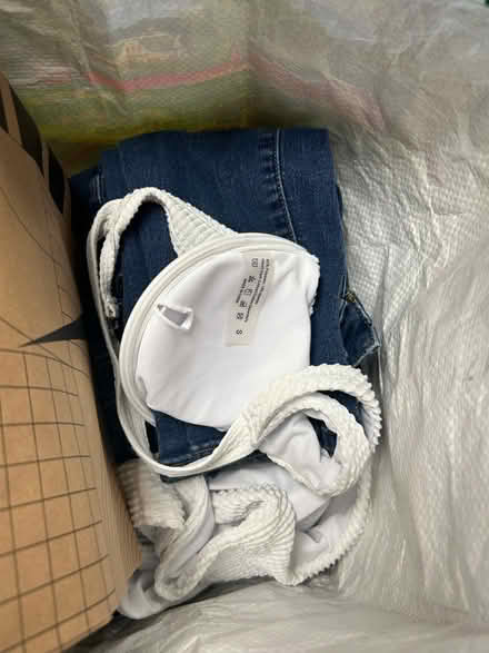 Photo of free 1.5 bag of small women’s clothing (Cambria Heights/Jamaica) #2