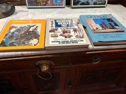 Photo of free Coffee table books (Clinton Twsp mi) #1