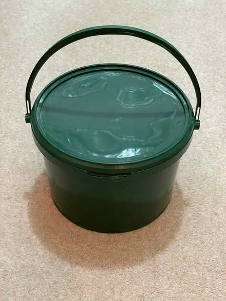 Photo of free Plastic tub - 3kg (Bookham, Leatherhead) #1