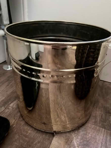 Photo of free vintage copper(?) pot (Sciennes EH9) #1