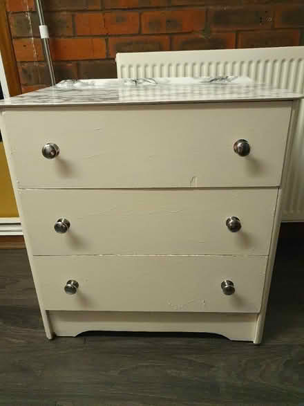 Photo of free Cabinet (Epsom KT19) #1