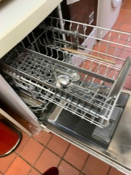 Photo of free Dishwasher (Hilderthorpe YO15) #2