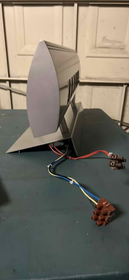 Photo of free Delta industrial wall light (Maryburgh KY4) #4