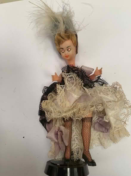 Photo of free 5 1950s & 60s costume dolls (Warbleton TN21) #3