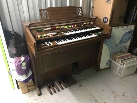 Photo of free Yamaha Organ (LS8 Leeds Sheepscar) #1