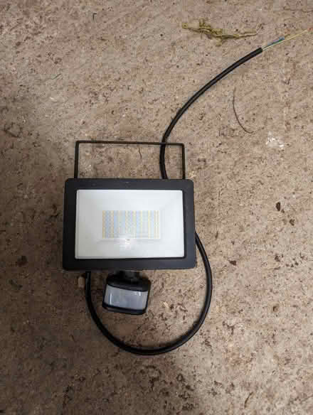 Photo of free Outside light (Torquay) #1