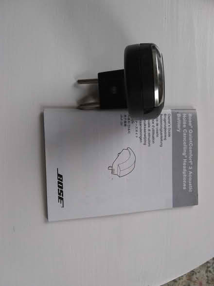 Photo of free Bose headphones, plus battery (Sonning Common RG4) #2