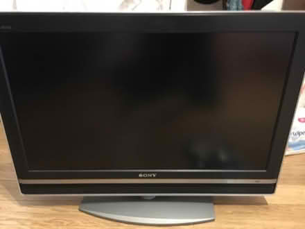 Photo of free Sony Bravia 32" Flat Screen TV (Horspath OX33) #3
