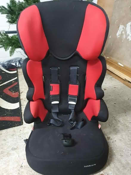 Photo of free Child car seat (Pangbourne RG8) #1