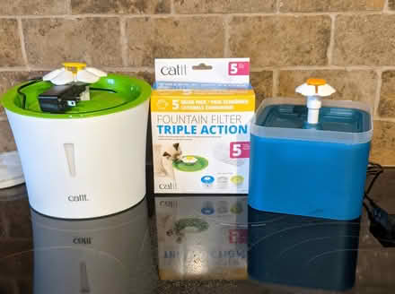 Photo of free 2 cat water fountains (SW Oakville) (SW Oakville (Rebecca/Burloak)) #1