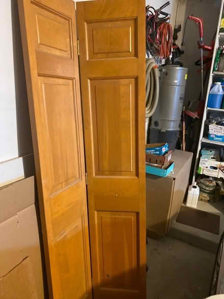 Photo of free Closet door (In Oakbrook area) #1