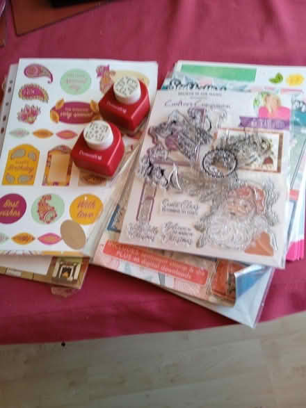 Photo of free card making supplies (Greenhill DY10) #1
