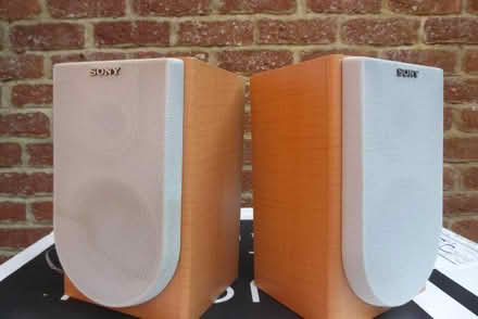 Photo of free pair of Sony mini-speakers (Berkhamsted HP4) #1
