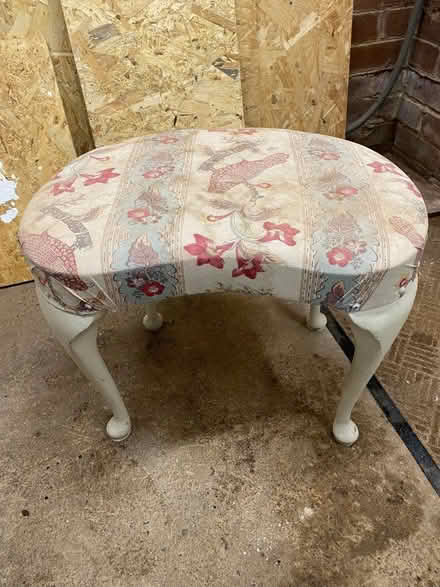 Photo of free Stool (Horsforth LS18) #2