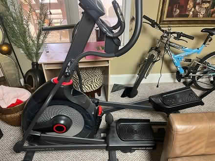 Photo of free Schwinn 430 Elliptical Macine (Smyrna) #1