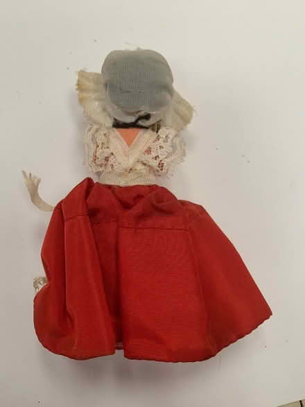 Photo of free 5 1950s & 60s costume dolls (Warbleton TN21) #4