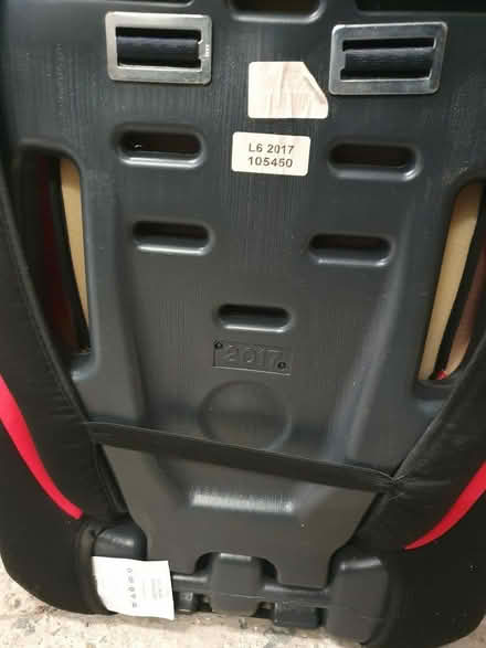 Photo of free Child car seat (Pangbourne RG8) #2