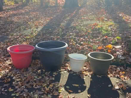 Photo of free Plant pots various sizes (Annandale, VA) #1