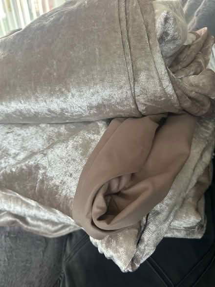 Photo of free 2 pairs of oyster curtains (Gateshead NE10) #4