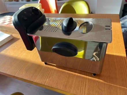 Photo of free Fryer (kenilworth CV8) #1