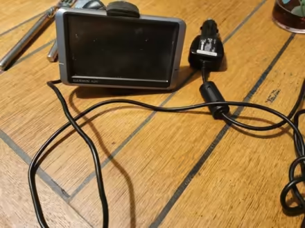 Photo of free Garmin satnav (Stratton on the Fosse BA3) #1