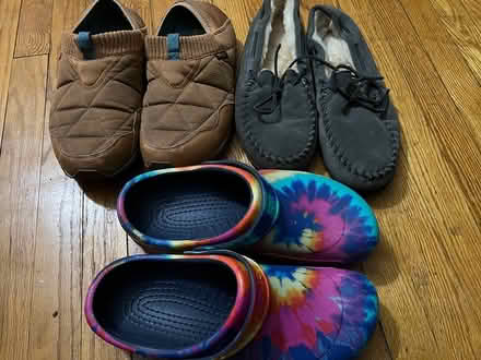 Photo of free slippers, bedframe, oilpaints (Manchester—Adams/Middle Tpke W) #3