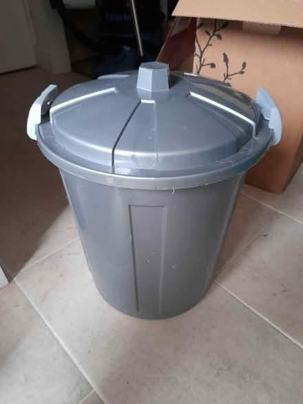 Photo of free Plastic bucket with clip-on lid (Headington OX3) #1