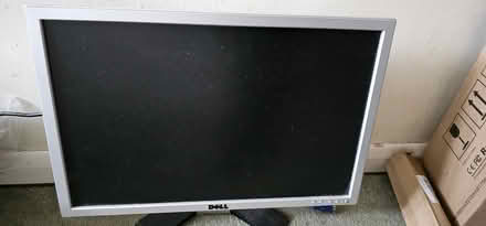 Photo of free Dell Computer 21" Screen (Lindfield, HH RH16) #1