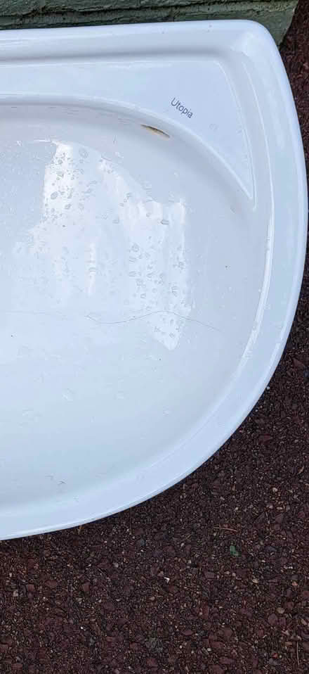 Photo of free Hand Basin (TN24) #2