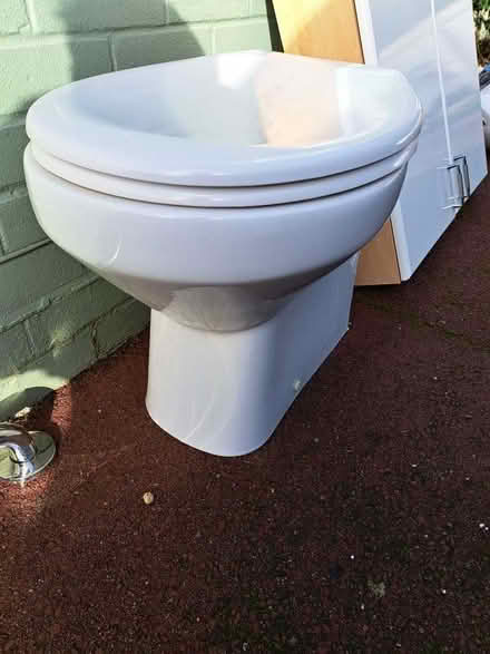 Photo of free Toilet Bowl (TN24) #2