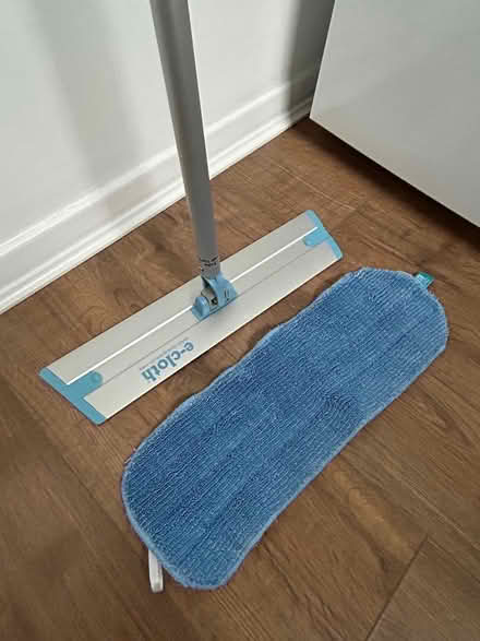 Photo of free e-cloth mop and cloth, used (Tunbridge Wells N. TN1) #3