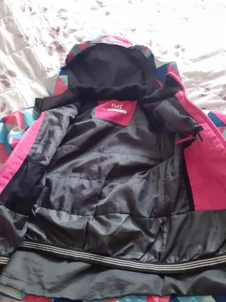 Photo of free Girls ski jacket 7-8 years (Penrith CA11) #2