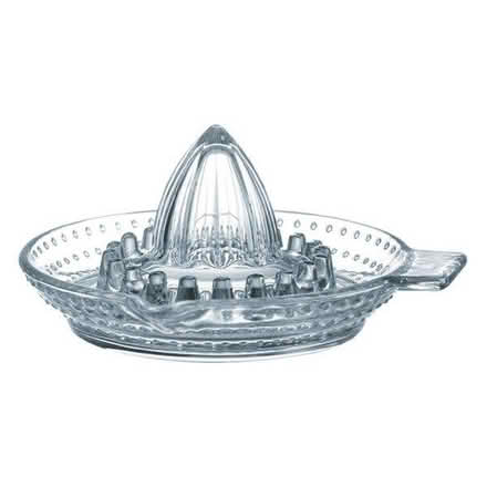 Photo of Pyrex orange squeezer (Warminster BA12) #1