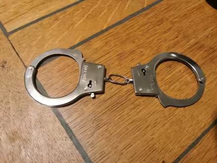 Photo of free Toy handcuffs (Stratton on the Fosse BA3) #1
